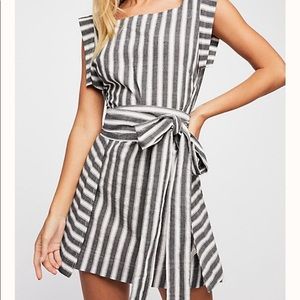 WORN ONCE!!! HP✨FREE PEOPLE WRAP DRESS